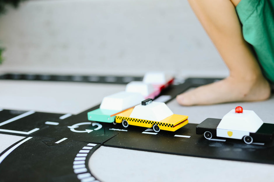 Houten taxi, Candycar, in gebruik