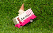 Houten ijscowagen, Candycar, in gebruik