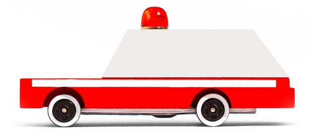 Houten speelgoedambulance, Candycar, compact ontwerp