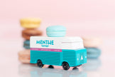 Houten speelgoedbusje, Candycar, in gebruik
