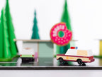 Houten sheriffwagen, Candycar, in gebruik