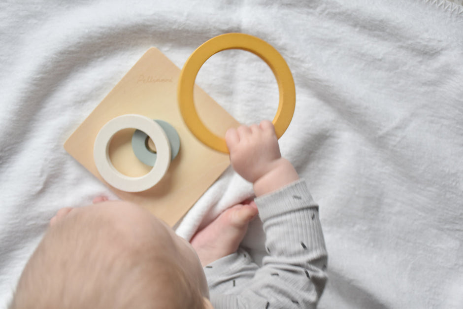 Houten eerste puzzel, Pellianni, in gebruik