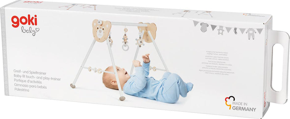 Houten babygym met beerfiguren, Goki, verpakking
